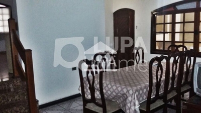 Casa, 4 quartos, 276 m² - Foto 3