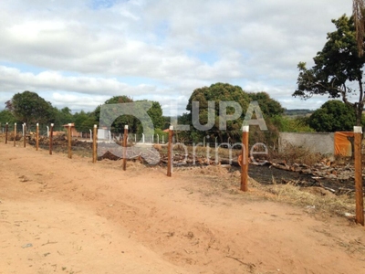 Terreno, 1400 m² - Foto 3