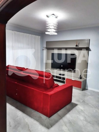 Casa, 3 quartos, 330 m² - Foto 1