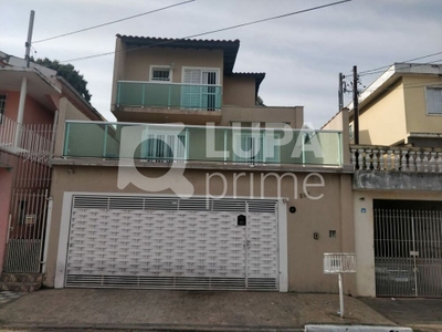 Casa, 4 quartos, 318 m² - Foto 1