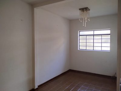 Casa, 3 quartos, 229 m² - Foto 1