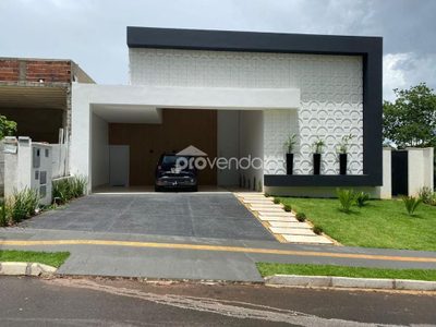 Casa, 4 quartos, 215 m² - Foto 1