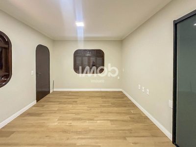 Casa, 3 quartos, 228 m² - Foto 3