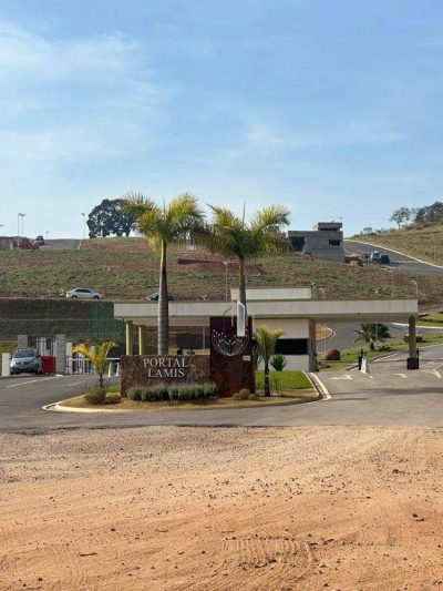 Loteamento e Condomínio, 300 m² - Foto 1