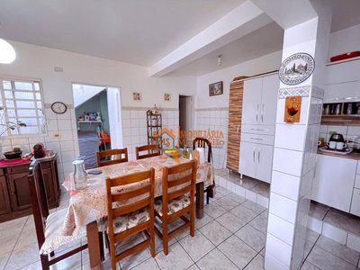 Casa, 2 quartos, 140 m² - Foto 2