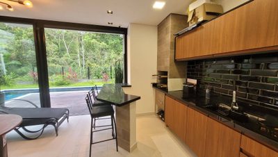 Casa, 4 quartos, 205 m² - Foto 4