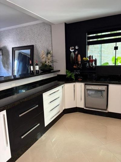 Sobrado, 3 quartos, 240 m² - Foto 3