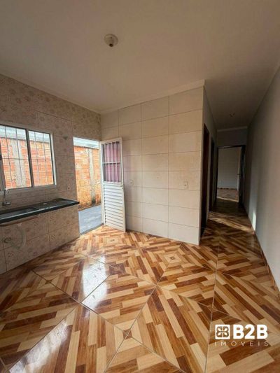 Casa, 1 quarto, 32 m² - Foto 2