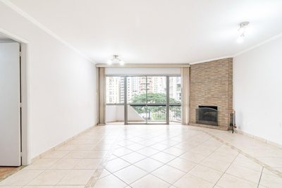 Apartamento, 4 quartos, 233 m² - Foto 2