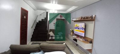 Sobrado, 3 quartos, 194 m² - Foto 1