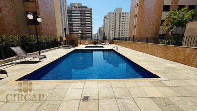 Cobertura, 3 quartos, 246 m² - Foto 4