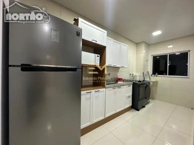 Casa, 3 quartos, 60 m² - Foto 1