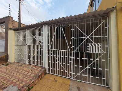 Casa, 3 quartos, 159 m² - Foto 1