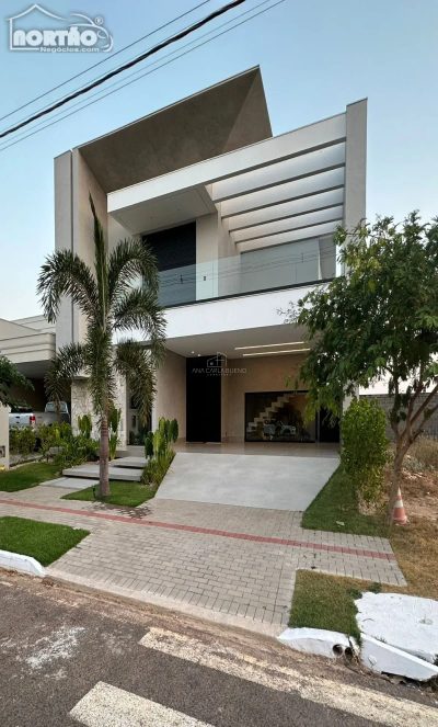 Casa, 300 m² - Foto 1