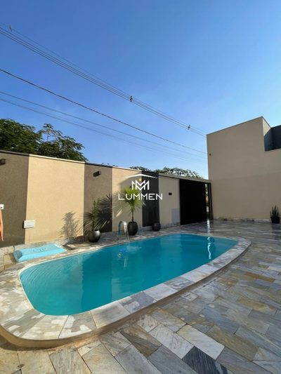 Casa, 1 quarto, 200 m² - Foto 1