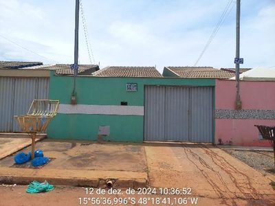Casa, 2 quartos, 180 m² - Foto 1