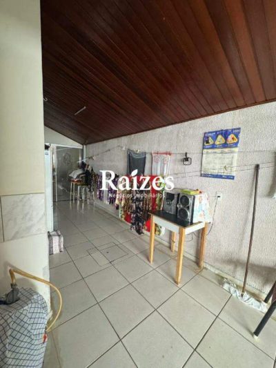 Casa, 3 quartos, 250 m² - Foto 4