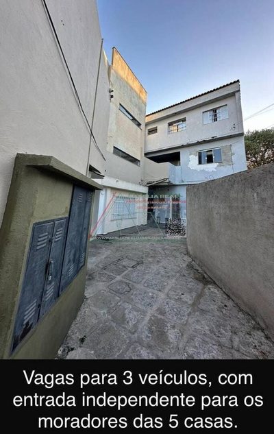 Sobrado, 8 quartos, 715 m² - Foto 2