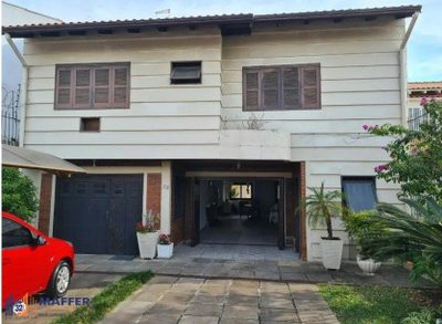 Casa, 6 quartos, 403 m² - Foto 1