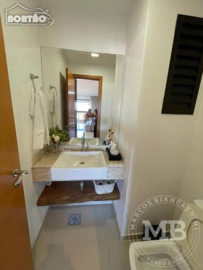Casa, 3 quartos, 235 m² - Foto 2