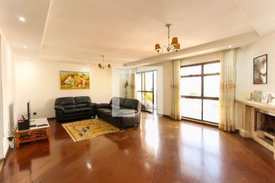 Apartamento, 4 quartos, 200 m² - Foto 1