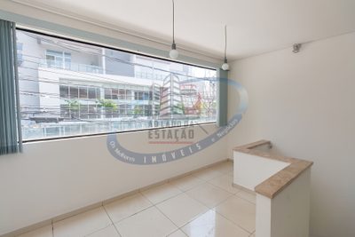 Casa, 4 quartos, 180 m² - Foto 1