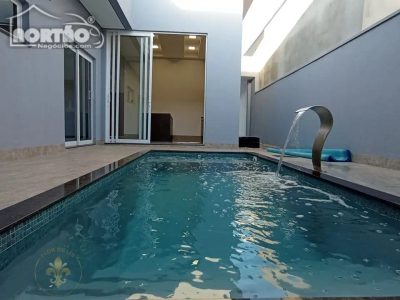 Casa, 2 quartos, 230 m² - Foto 2