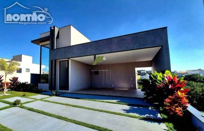 Casa, 5 quartos, 202 m² - Foto 3
