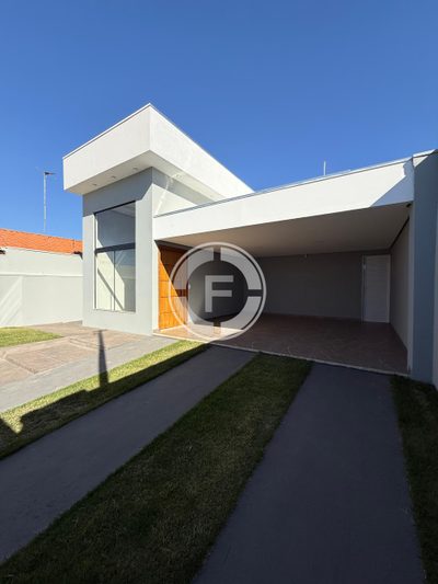 Casa, 2 quartos, 250 m² - Foto 1
