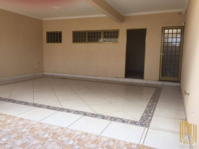 Casa, 4 quartos, 304 m² - Foto 2