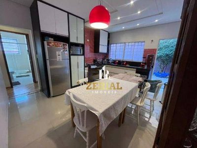 Casa, 3 quartos, 202 m² - Foto 2
