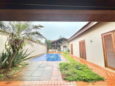 Casa, 3 quartos, 277 m² - Foto 4