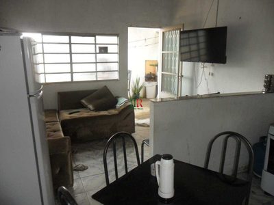 Casa, 1 quarto, 200 m² - Foto 2