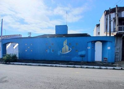Casa, 3 quartos, 219 m² - Foto 2