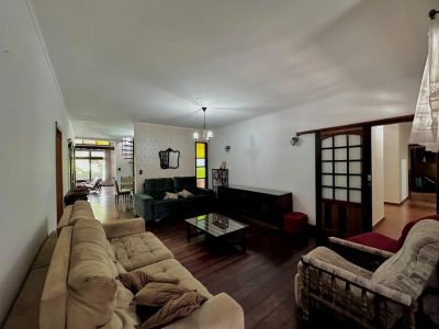 Casa, 4 quartos, 380 m² - Foto 1