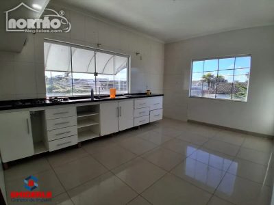 Casa, 4 quartos, 130 m² - Foto 3