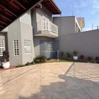 Casa, 3 quartos, 306 m² - Foto 2