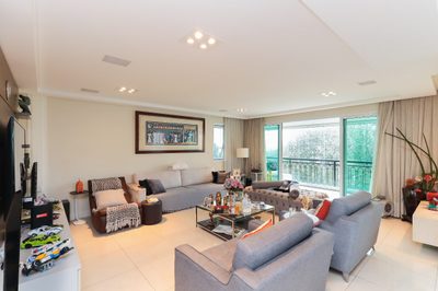 Apartamento, 4 quartos, 210 m² - Foto 1