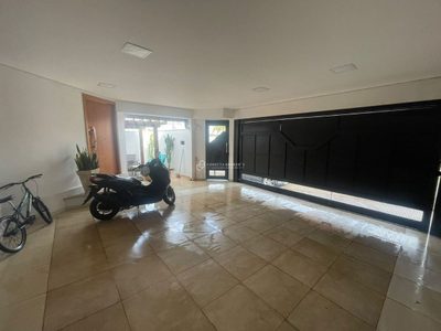 Casa, 3 quartos, 173 m² - Foto 2