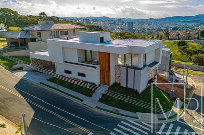 Casa, 4 quartos, 295 m² - Foto 2