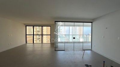 Apartamento, 3 quartos, 130 m² - Foto 4