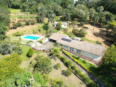 Sítio, 4 quartos, 2 hectares - Foto 1