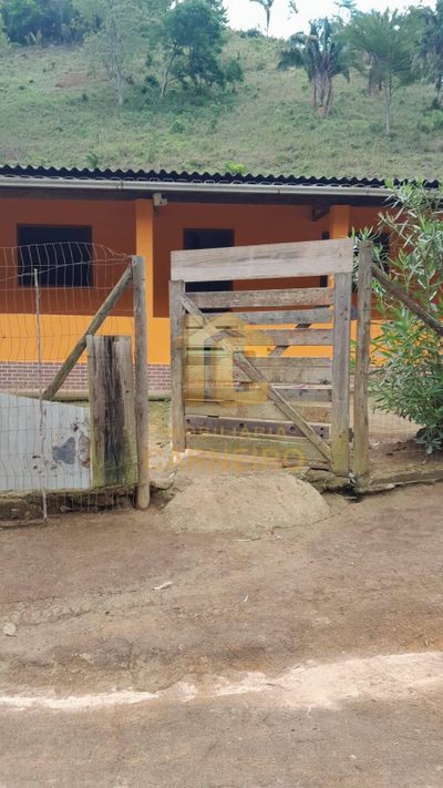 Sítio, 3 quartos, 4 m² - Foto 3