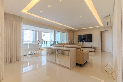Apartamento, 4 quartos, 241 m² - Foto 1