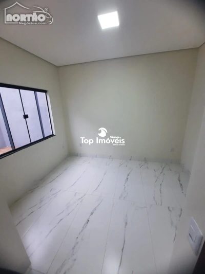 Casa, 3 quartos, 79 m² - Foto 2