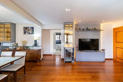 Apartamento, 3 quartos, 140 m² - Foto 4