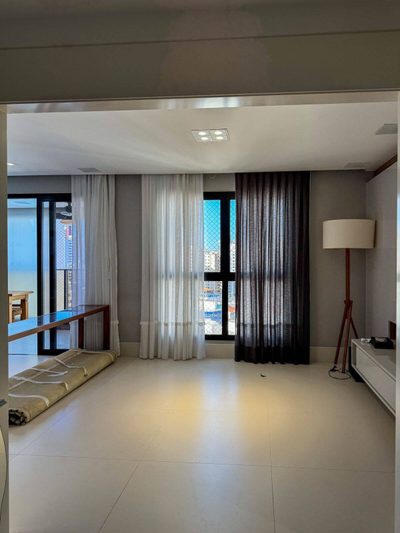 Apartamento, 3 quartos, 186 m² - Foto 2