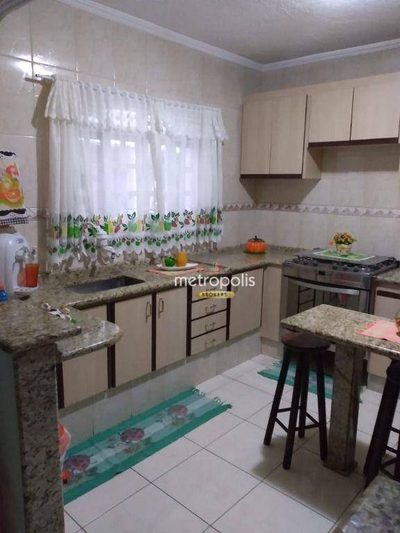 Sobrado, 3 quartos, 210 m² - Foto 1