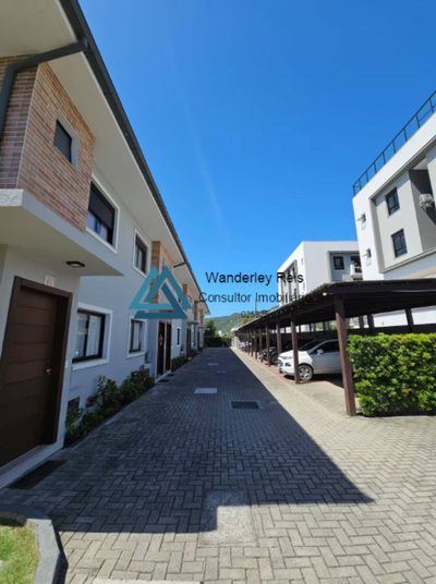 Casa, 2 quartos, 79 m² - Foto 1