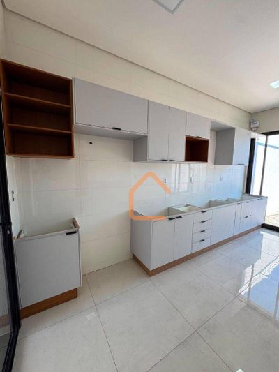 Casa, 3 quartos, 105 m² - Foto 2